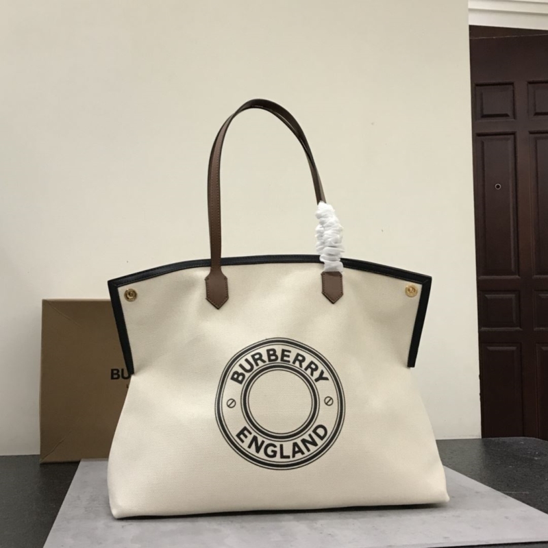 B**rry shopping bags